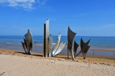 Une sculpture sur la plage d'Omaha Beach
