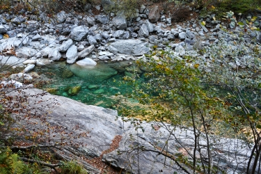 L'eau émeraude du Val Verzasca