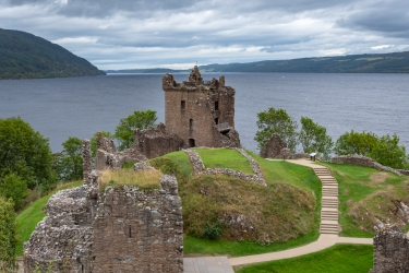 Le château d'Urquhart, au bord du Loch Ness