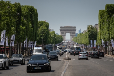 Les Champs-Élysées et l'Arc de Triomphe
