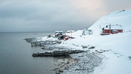 Le long de la côte sur Magerøya